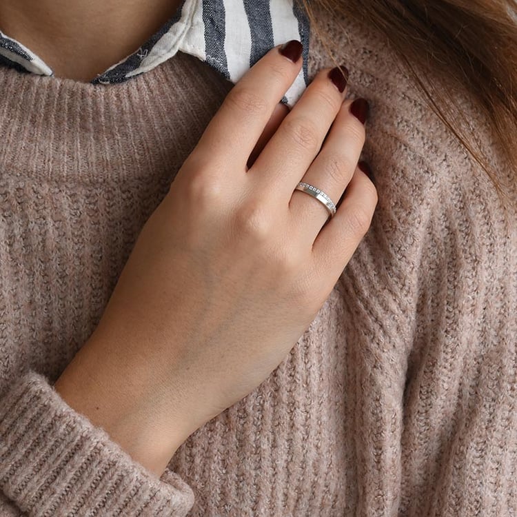 Prsteň s diamantmi 71779