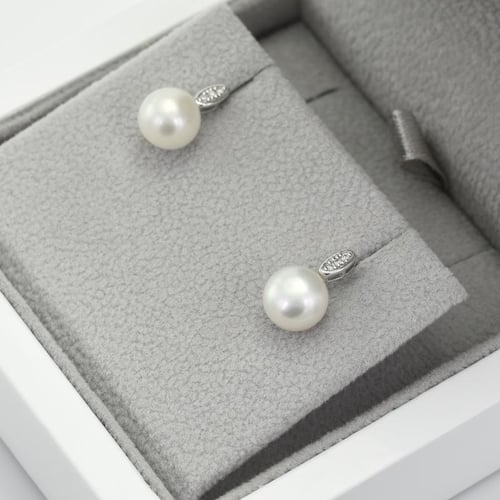 Perlové náušnice s diamantmi zo zlata Namala