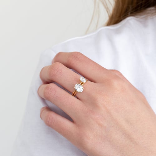 Zásnubný prsteň s oval lab-grown diamantom Frost