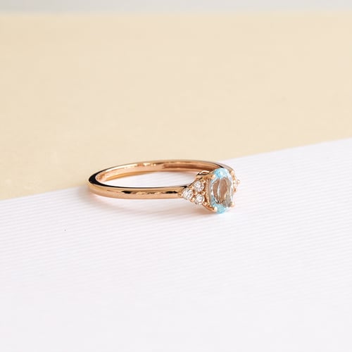 Elegantný prsteň s akvamarínom a diamantmi Kylie