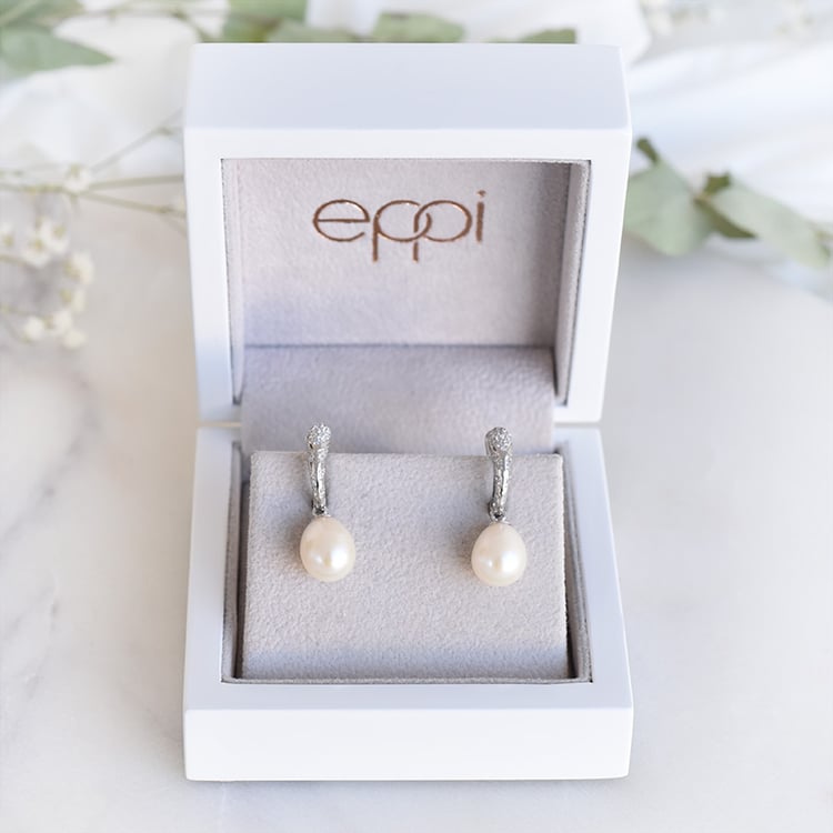 Visiace náušnice s perlami 88043