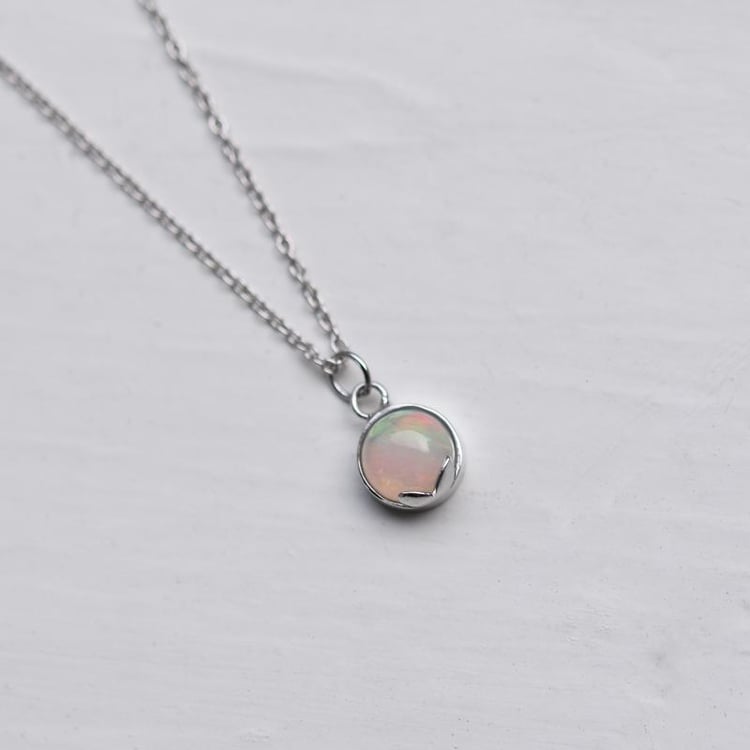 Prívesok s opálom 51560