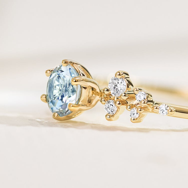 Zásnubný prsteň s akvamarínom a diamantmi Olha 156519