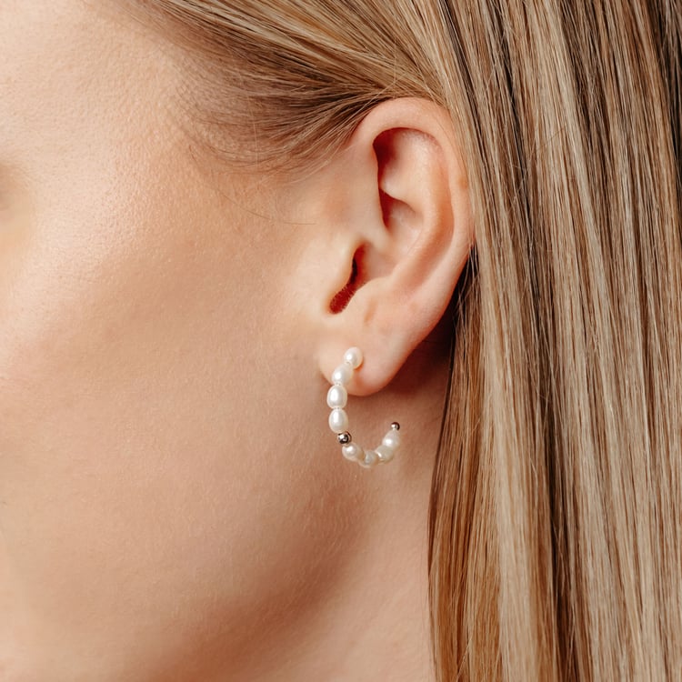 Strieborné kruhové náušnice s perlami Sazie 163961