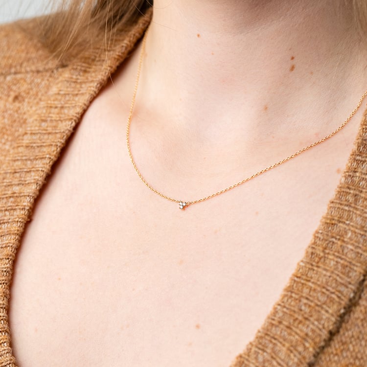 Náhrdelník s tromi lab-grown diamantmi Amine 147708