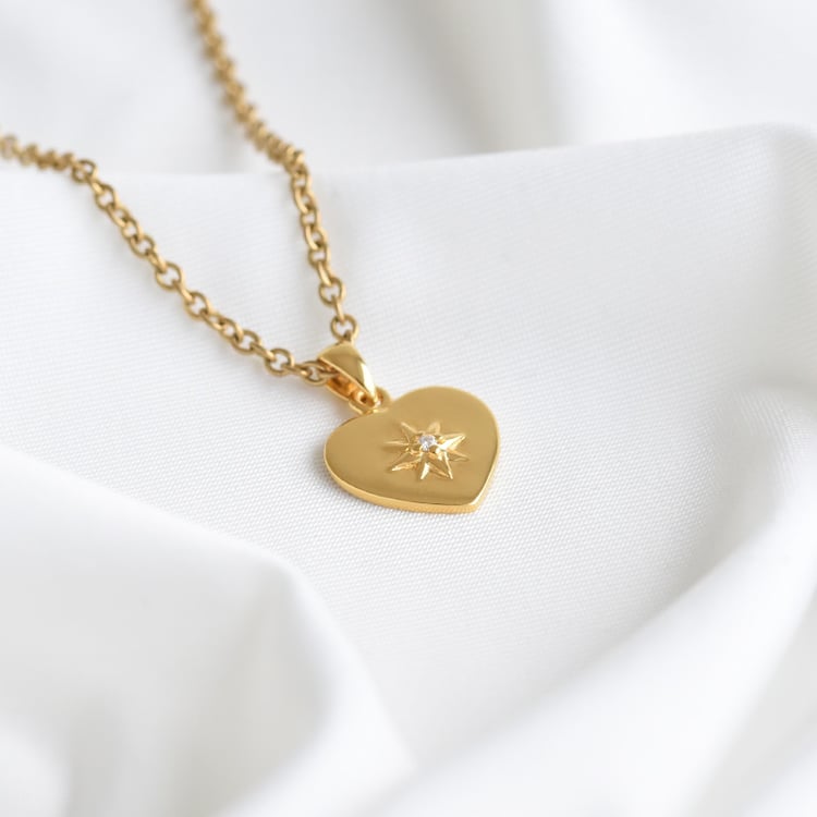 Romantický pozlátený strieborný prívesok s diamantom 81526