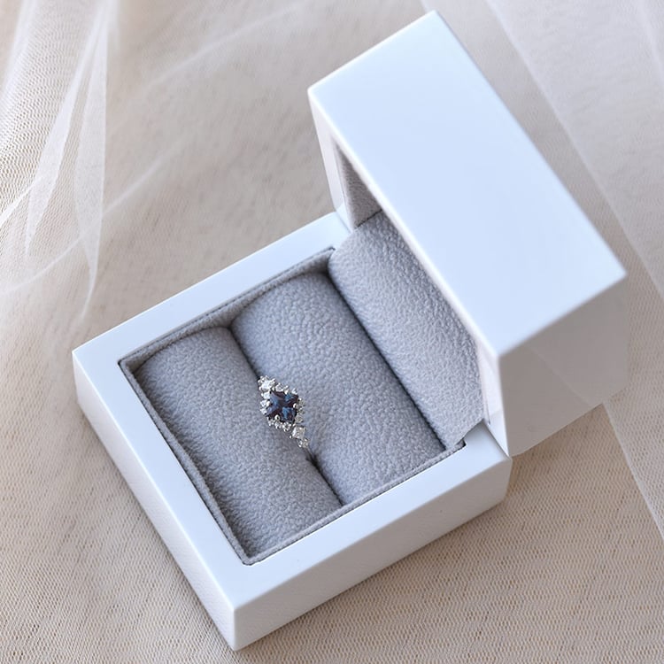 Zásnubný prsteň 68932