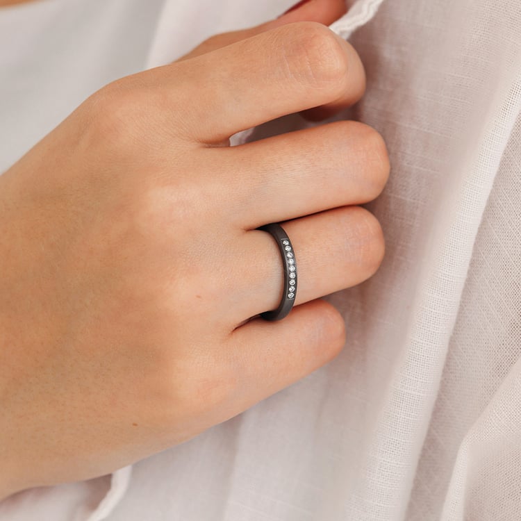 Tantalový prsteň s diamantmi Rille 157431