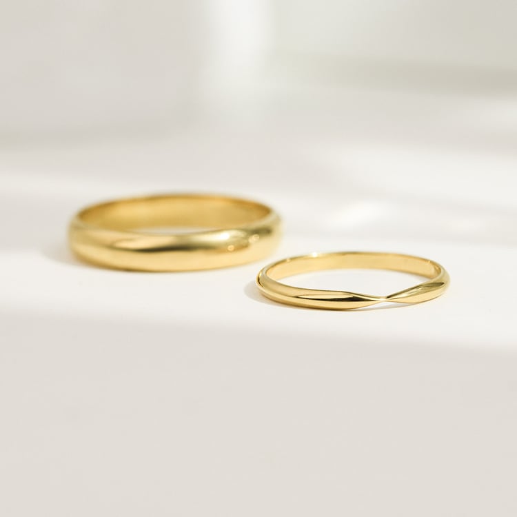 Zlaté svadobné prstene so zúženou dámskou obrúčkou Aello 156779
