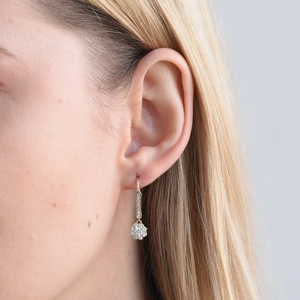 Zlaté visiace náušnice s diamantmi Basie