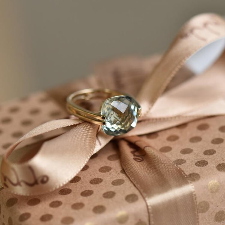 Zlatý prsteň 16788