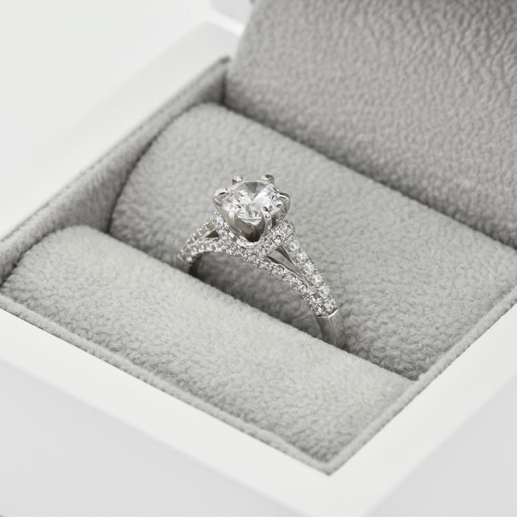 Halo zásnubný prsteň s 1.09ct IGI certifikovaným lab-grown diamantom Heshmy 147248