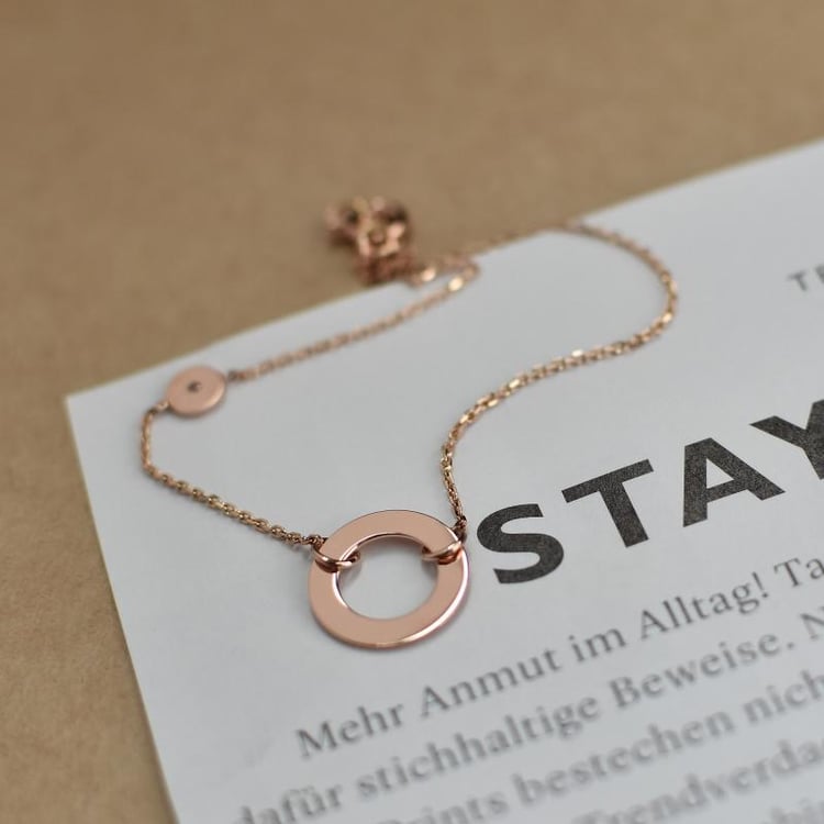 Zlatý fashion náramok 30552