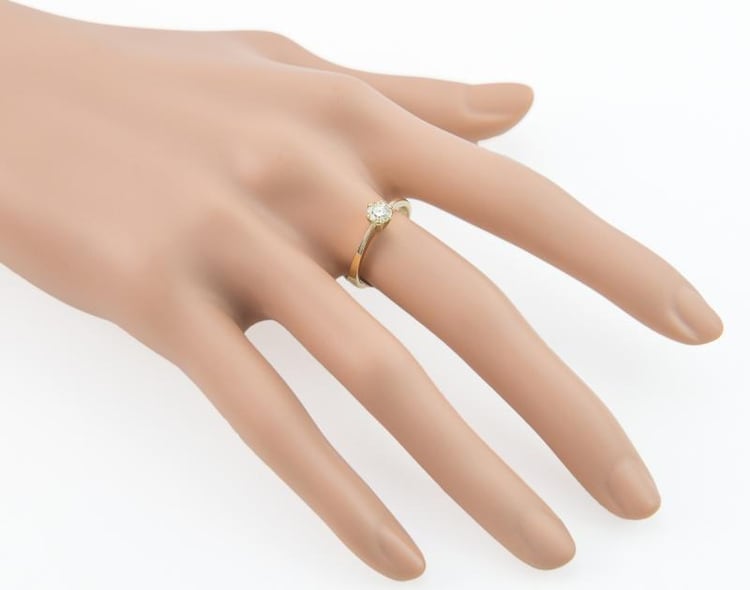 Diamantový zásnubný prsteň 4077