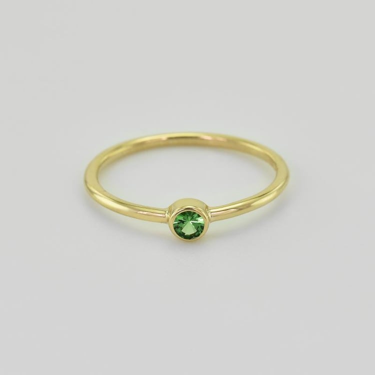 Zlatý minimalistický prsteň s tsavorit granátom 41355