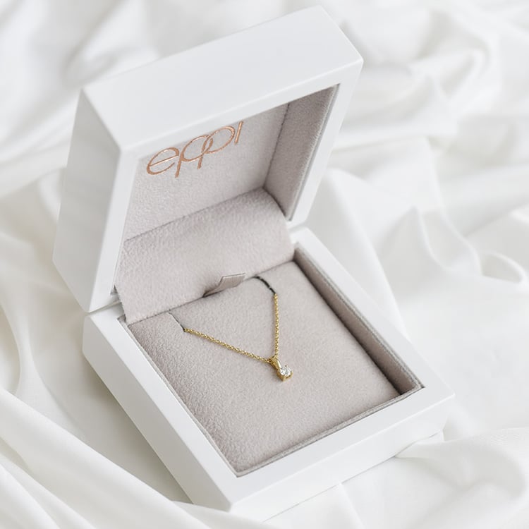 Strieborný prívesok s výberom karátovej váhy lab-grown diamantu Stacey 104311