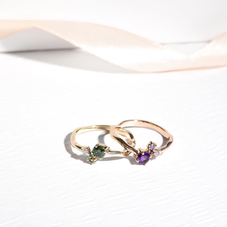 Fialový cluster prsteň s ametystom a drahokamami Roche 124226