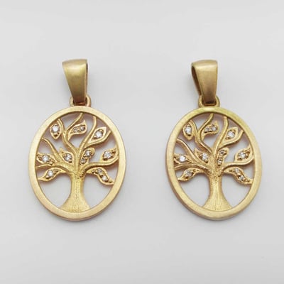 Prívesok s diamantmi pred leštením