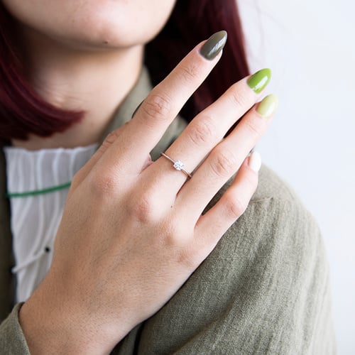 Zásnubný prsteň s lab-grown diamantmi Burnett
