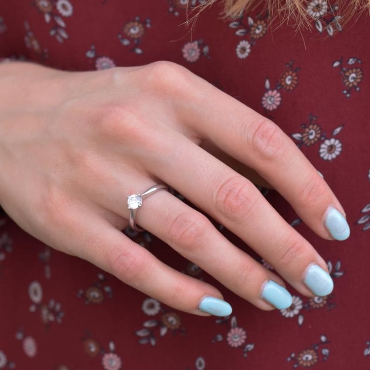 Zásnubný prsteň zo zlata 22250