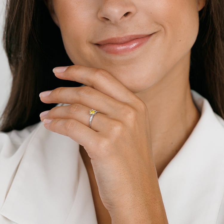 Zásnubný prsteň zo zlata s 0.36ct IGI certifikovaným lab-grown diamantom Mileva 158301