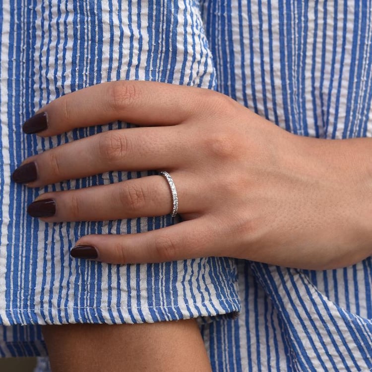  Dámsky eternity prsteň 77053