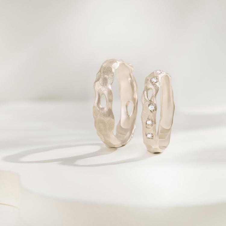 Svadobné obrúčky z orieškového zlata Rock 166293