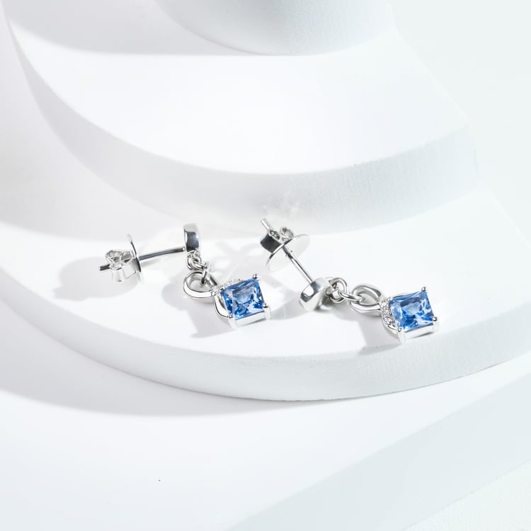 Strieborné náušnice so simulovanými tanzanity a lab-grown diamantmi 165672