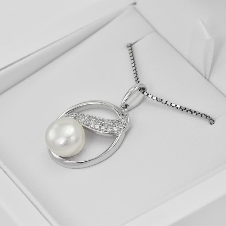 Náhrdelník zo striebra s perlou 30730