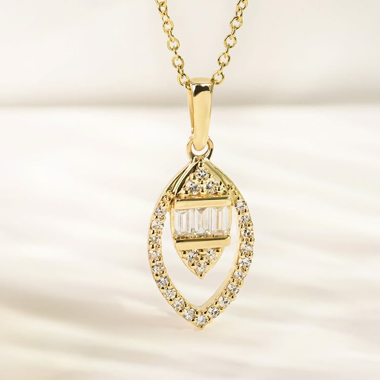 Zlatý prívesok mandľového tvaru s diamantmi Einar 161586