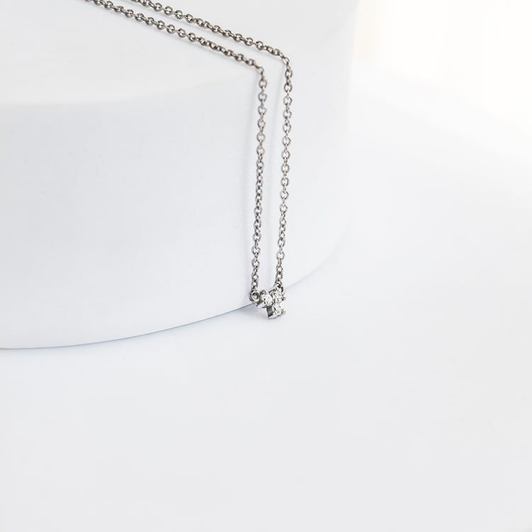 Náhrdelník s tromi lab-grown diamantmi Amine 144595