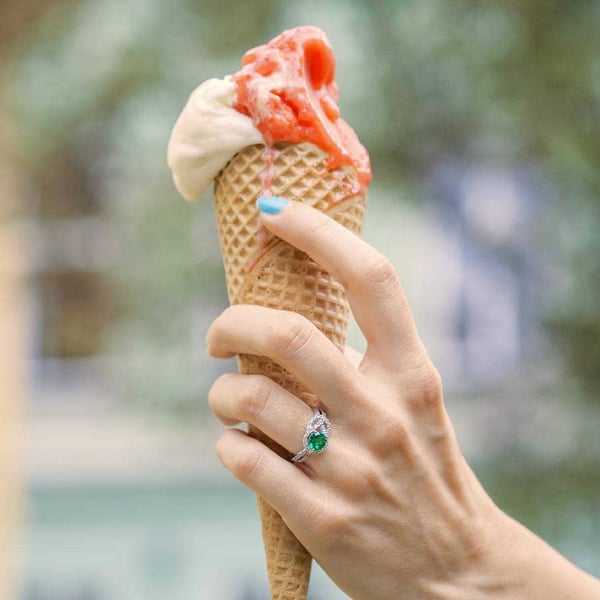 Smaragdový prsteň