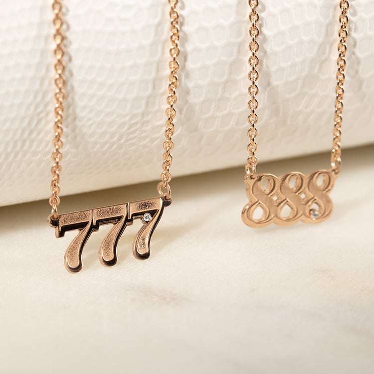 Strieborný náhrdelník s diamantom Anjelské čísla 134216