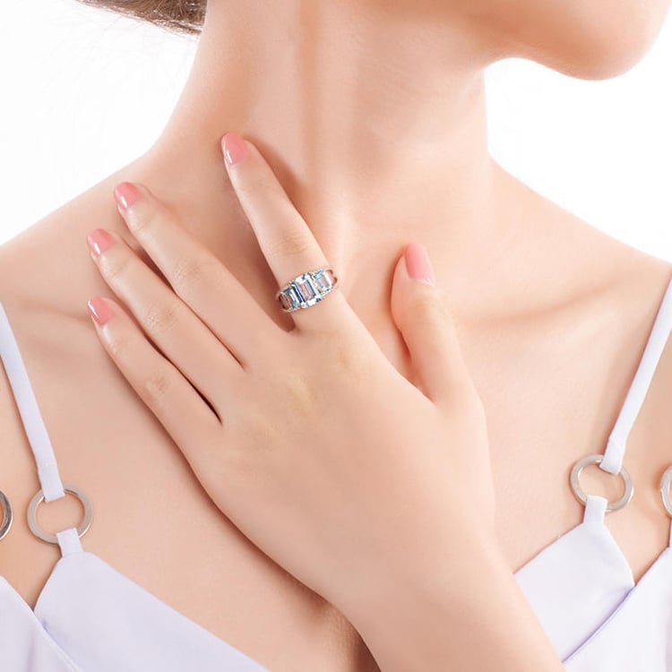 Zlatý prsteň 16840