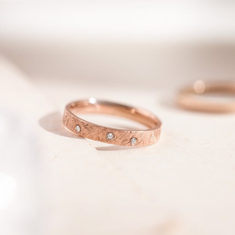 Netradičné zlaté svadobné obrúčky 157185