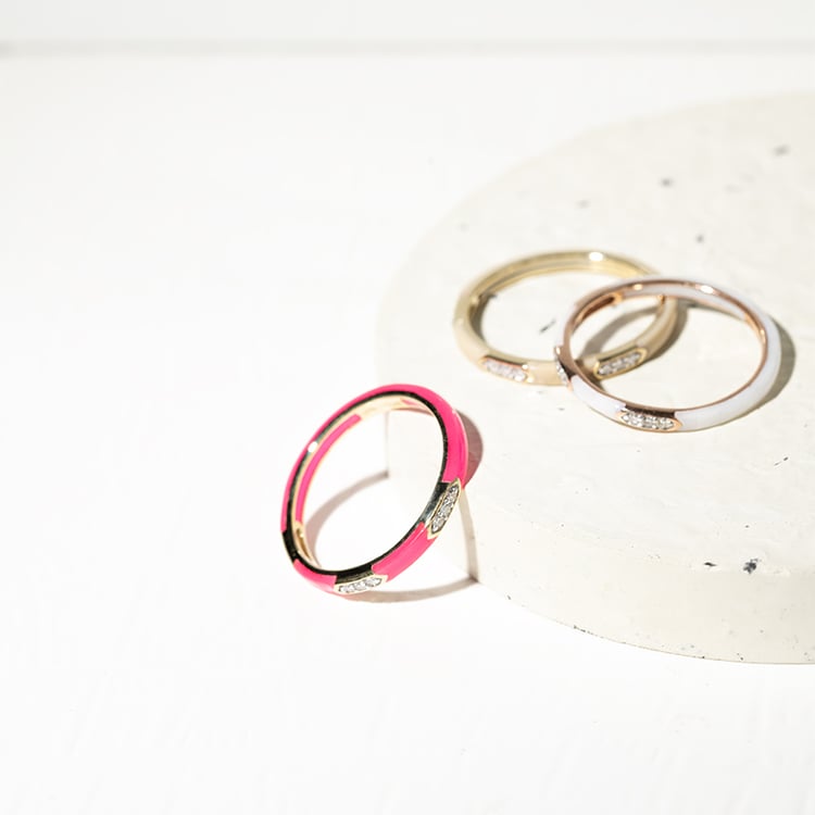 Biely keramický prsteň s diamantmi Amila 127586