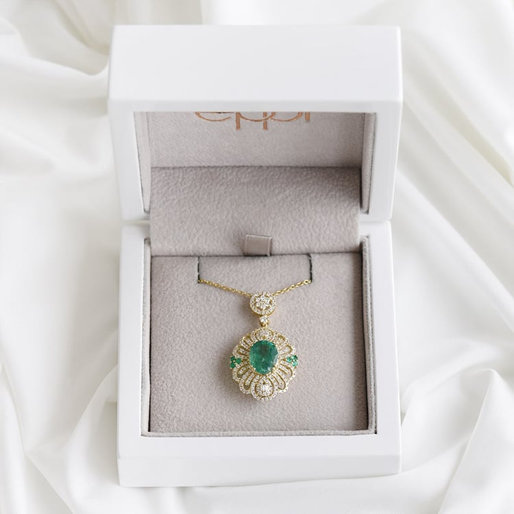 Zásnubný náhrdelník 88634