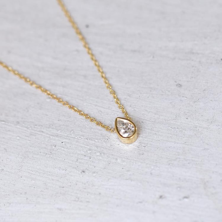 Náhrdelník s s IGI certifikovaným diamantom 45272