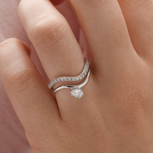 Zásnubný prsteň s pear 0.31ct IGI certifikovaným lab-grown diamantom Thalia