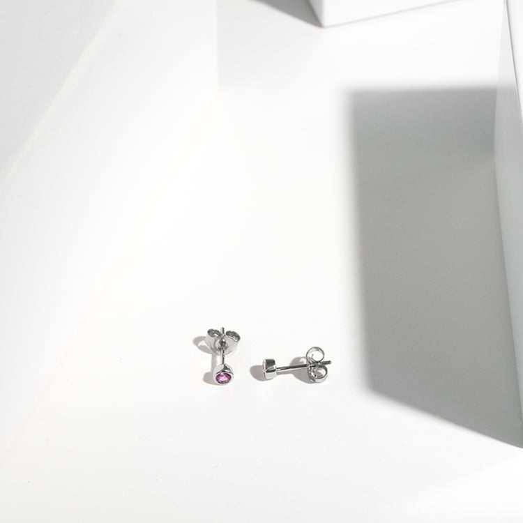 Minimalistické bezel náušnice s ružovými zafírmi Viosa 123381