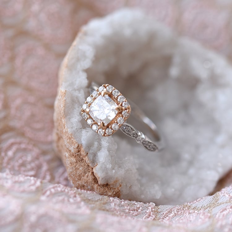 Prsteň s moissanitom 66238