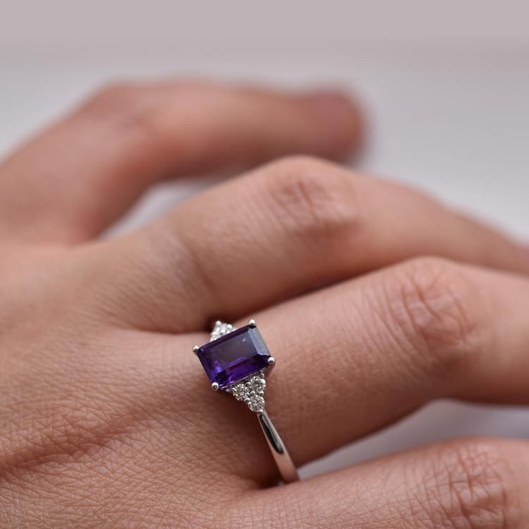 Zlatý prsteň s ametystom 22674