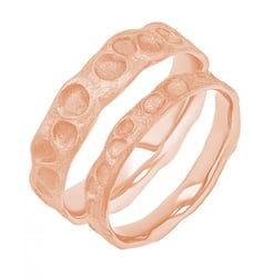 Svadobné obrúčky s atypickým povrchom zo zlata Iris