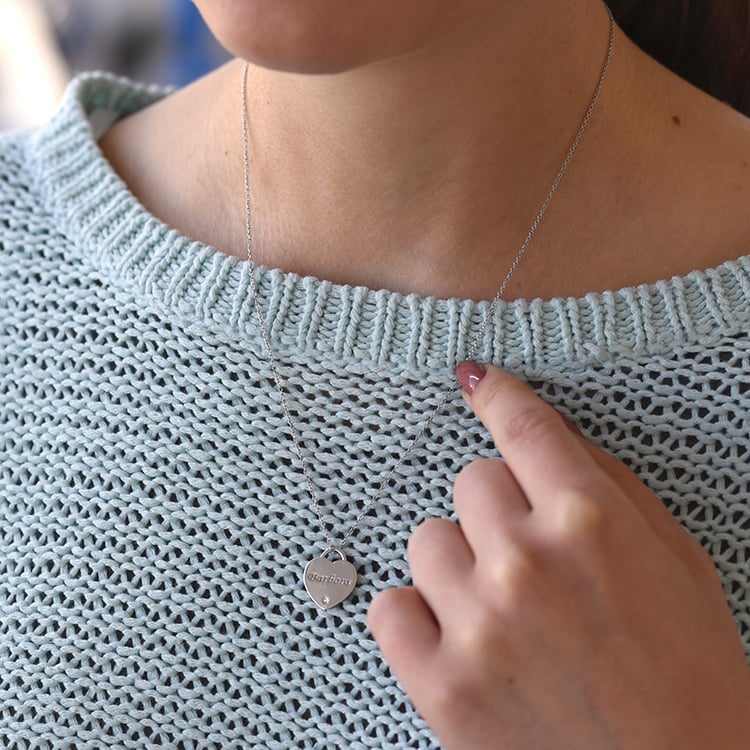 Zlatý prívesok v tvare srdca 61252