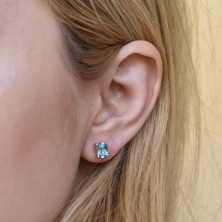 Strieborné náušnice so švajčiarskymi 14152