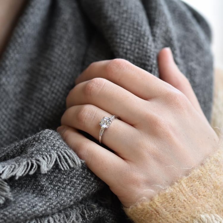 Platinový zásnubný prsteň s diamantmi Talyse 28962