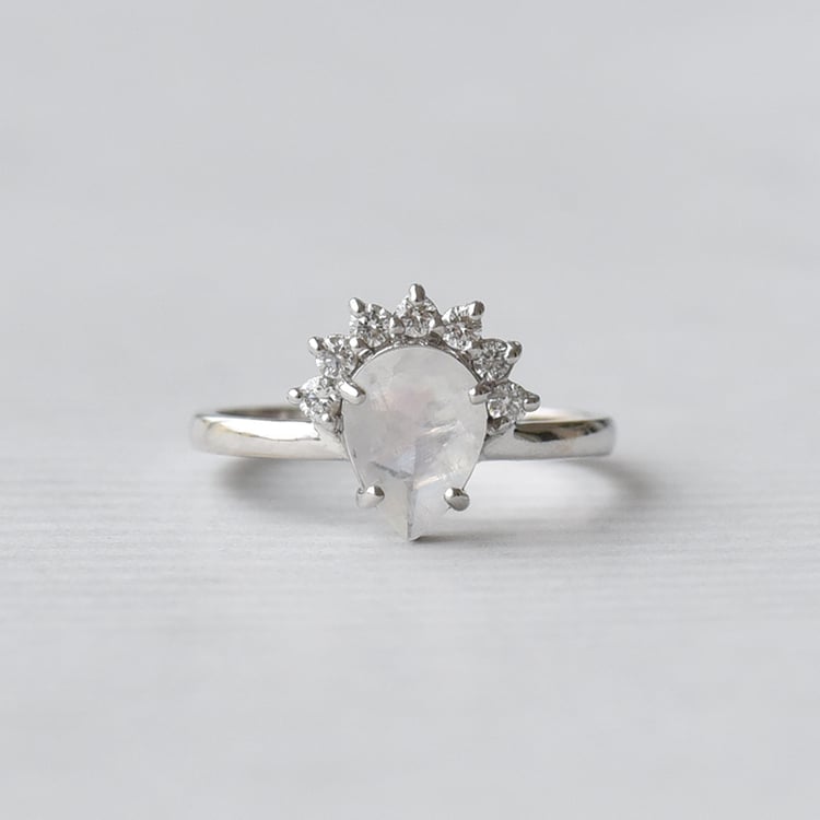 Prsteň s měsačným kameňom 71495