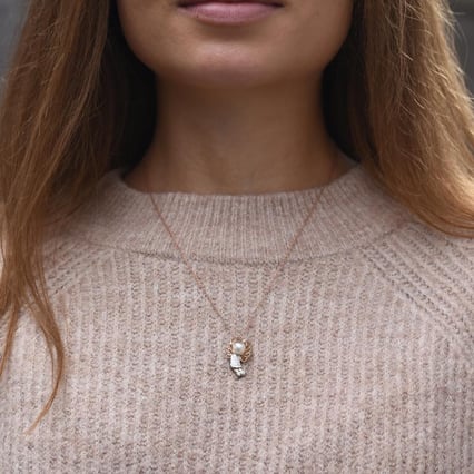 Anjel s perlou a diamantmi Angelo