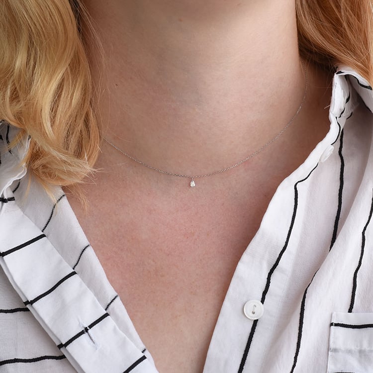 Náhrdelník s diamantom 87407