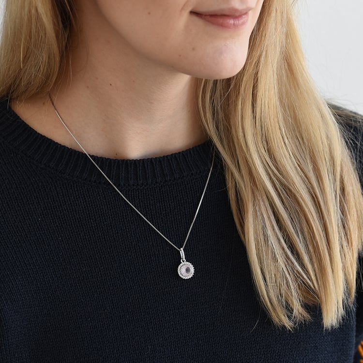 Strieborný halo náhrdelník s ružovym quartzom 62211